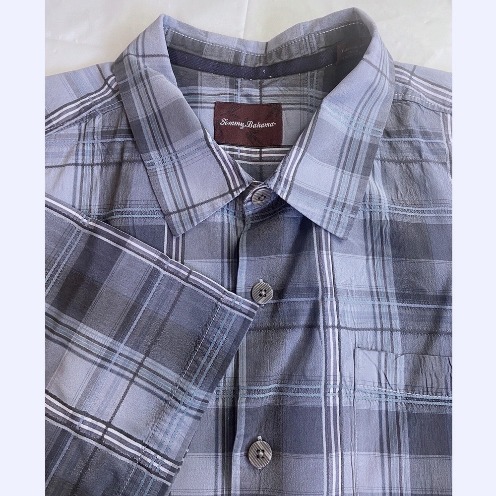 Tommy Bahama Mens Blue Grey Plaid Short Sleeve Button Front Camp Shirt Large